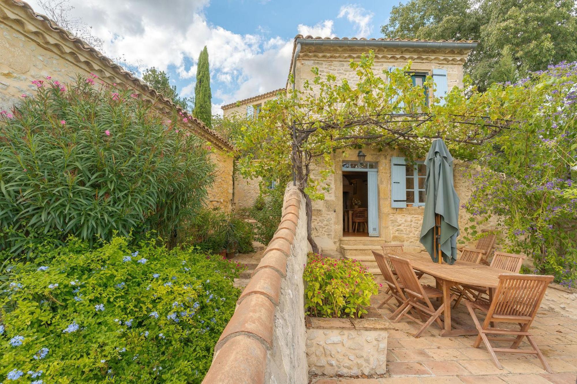 Les Calades Vila Lédenon Exterior foto